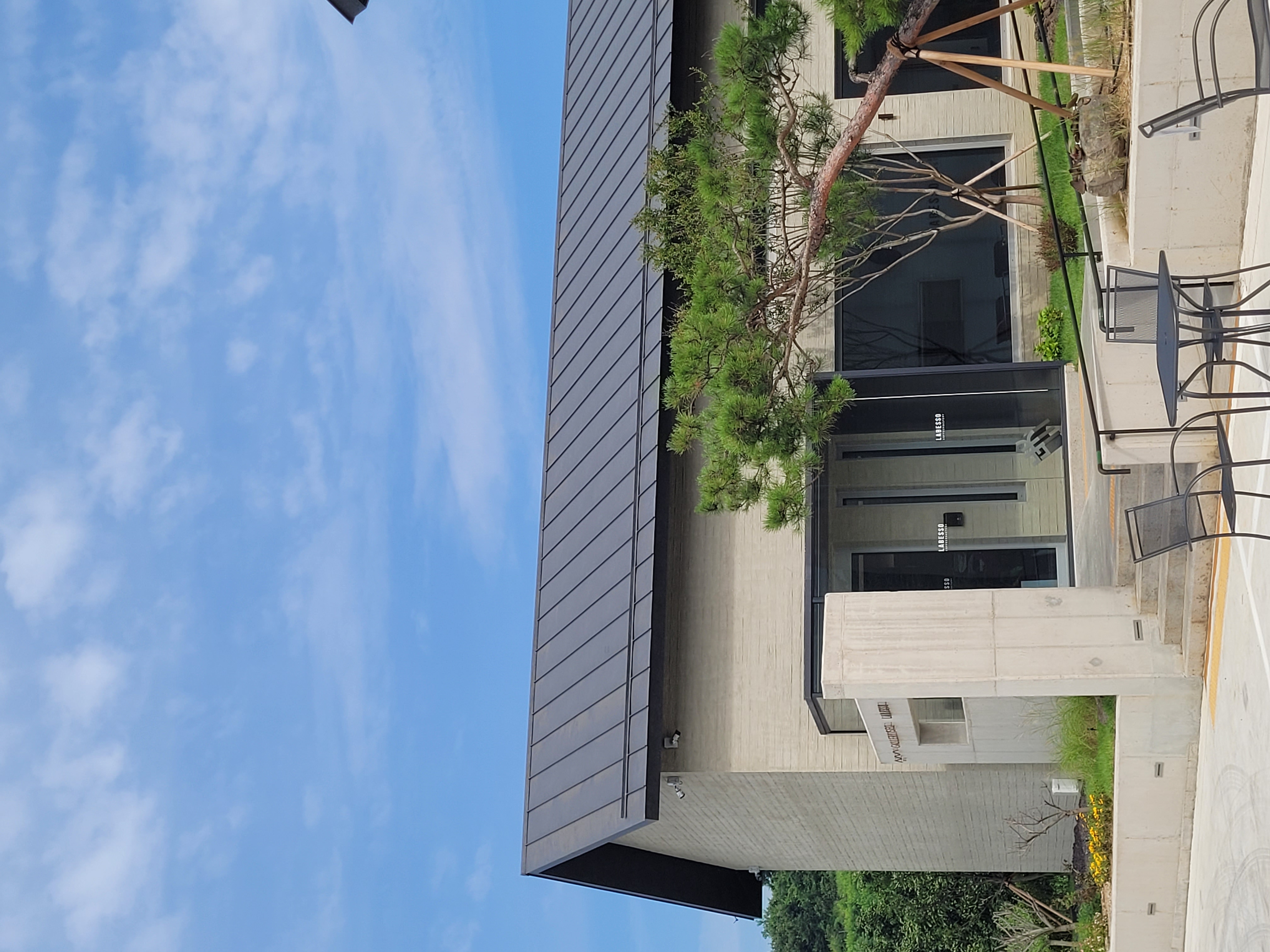 Gallery Iseo 외부 전경 이미지